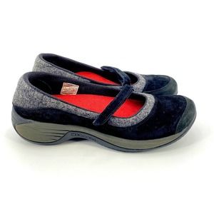 Merrell Mary Jane Comfort Walking Shoes Size 9